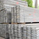 Echafaudage multidirectionnel Layher: 310m² garde-corps définitif